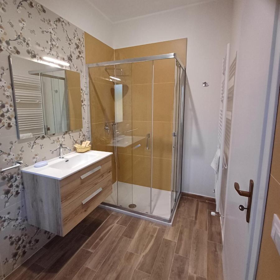 Deluxe Doppel-/Zweibettzimmer