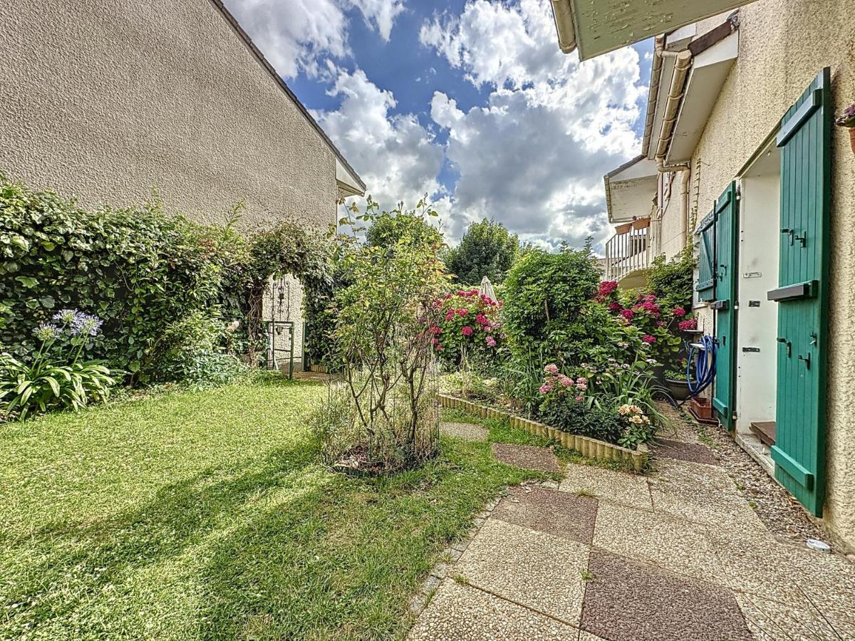 Maison 73m2 avec jardin St-Denis - B&B