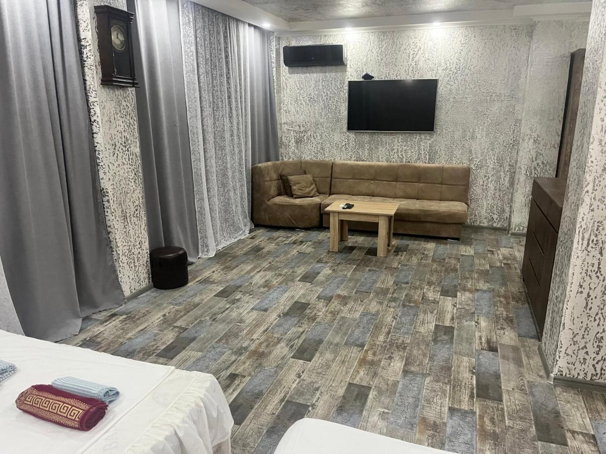 Family Studio