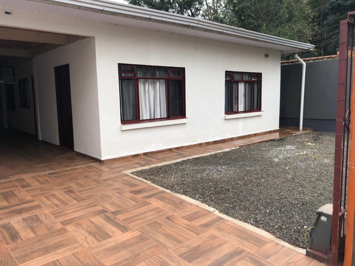 Casa longe de Casa - Ótima Localização - B&B
