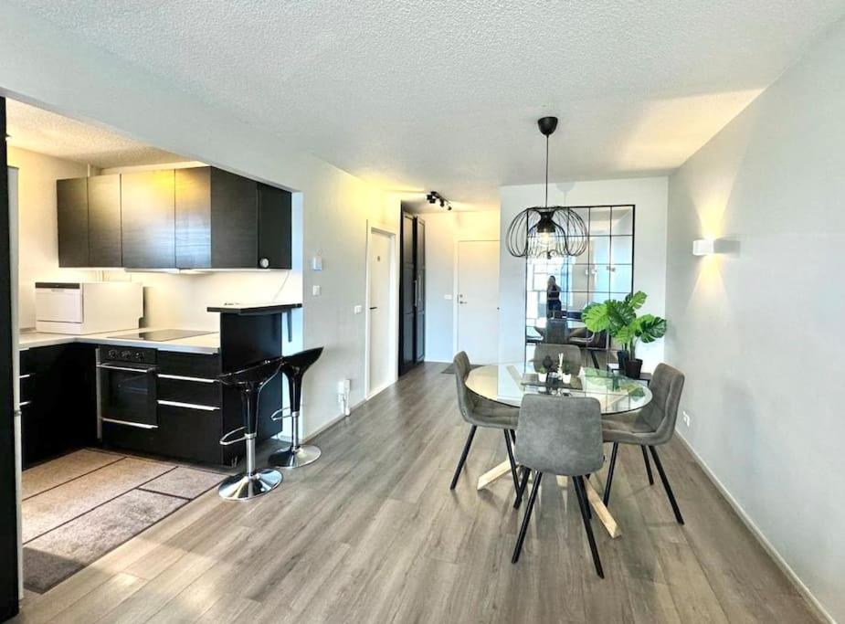 Cozy Apartment by Keflavik Airport - Chambres d’hôtes