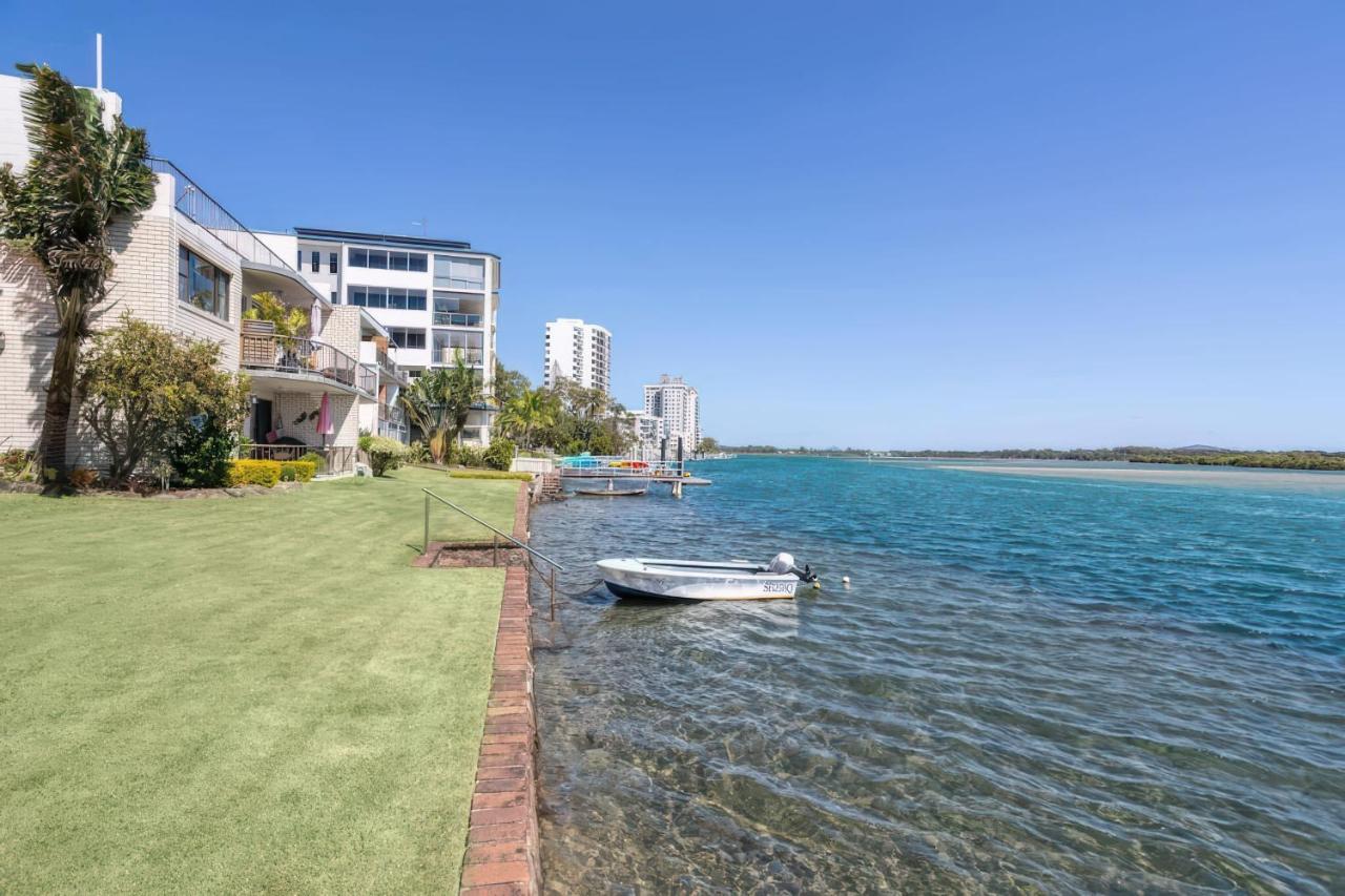 River Front Escape, Short Walk to Ocean Street - B&B