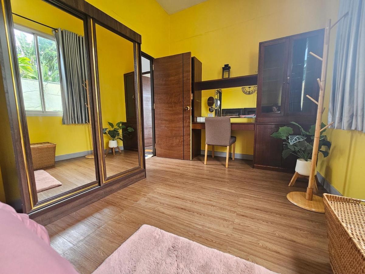 Chambre Quadruple avec Salle de Bains Commune