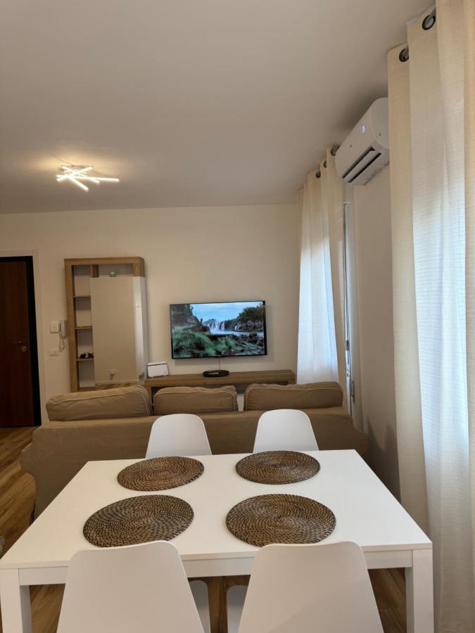Iris home - Ferienwohnung