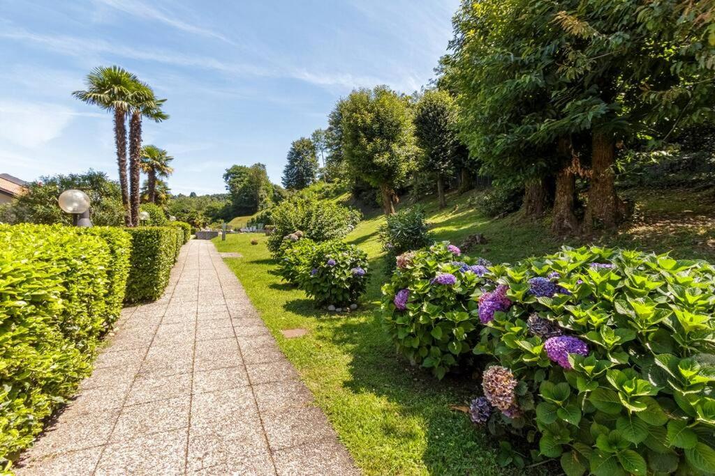 "Panorama sul Lago" Lake Maggiore, Free Wifi Netflix and Tennis - B&B