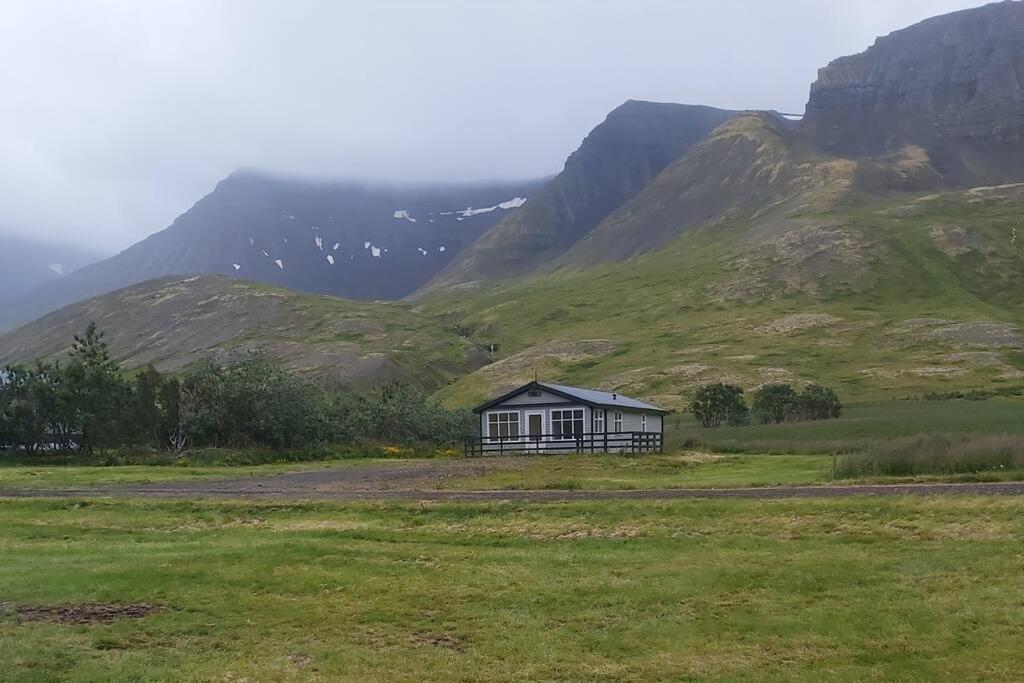 Holiday home in Westfjord - Bed and Breakfast