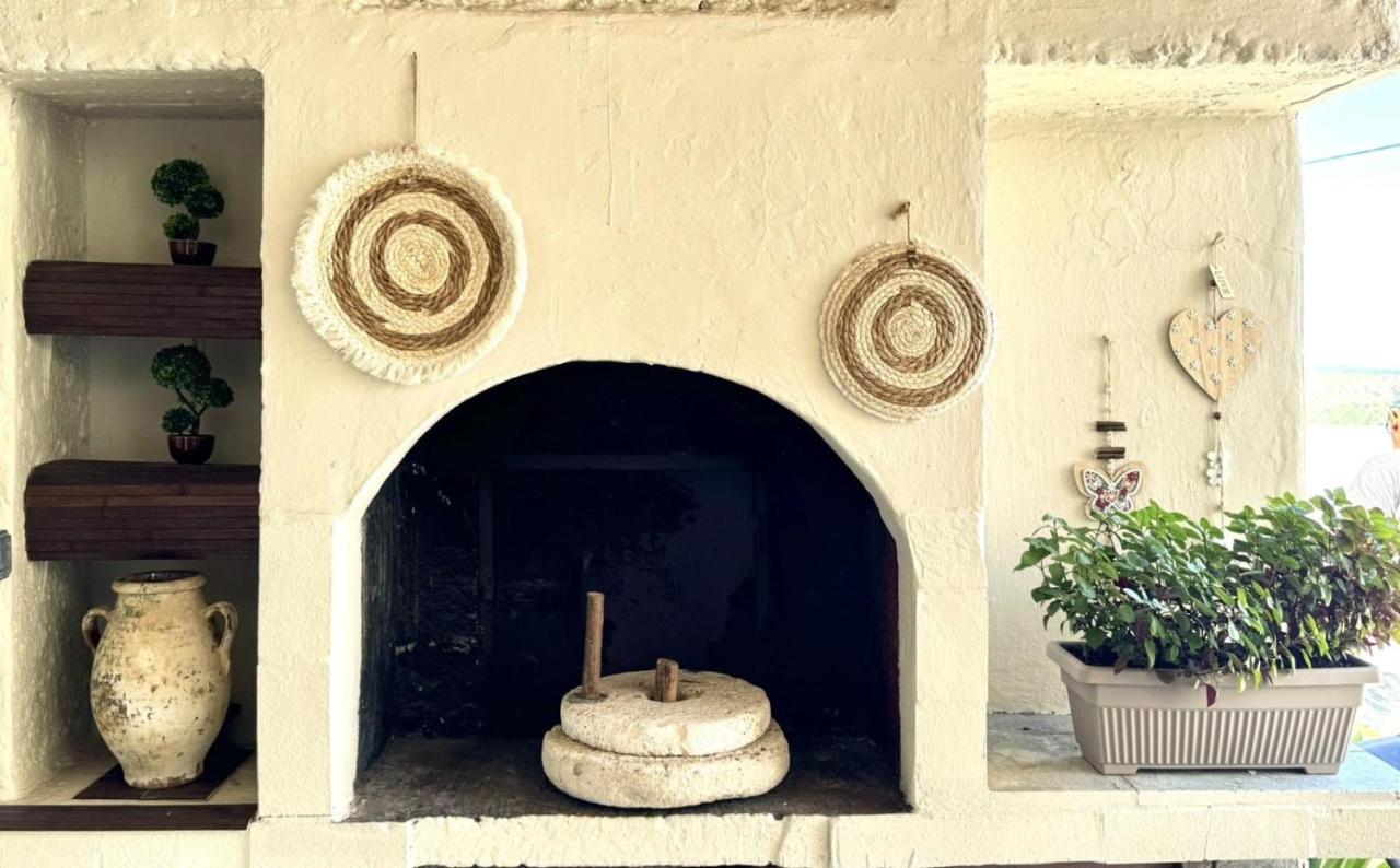 Trachos Traditional House - Chambres d’hôtes