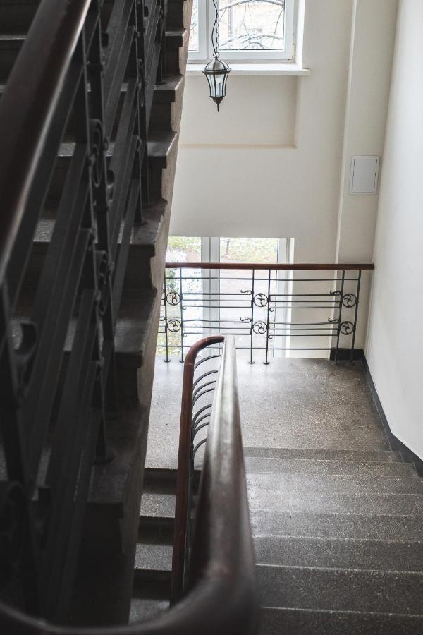 Great sleep in the heart of Warsaw + WiFi + washing machine - B&B Warsaw