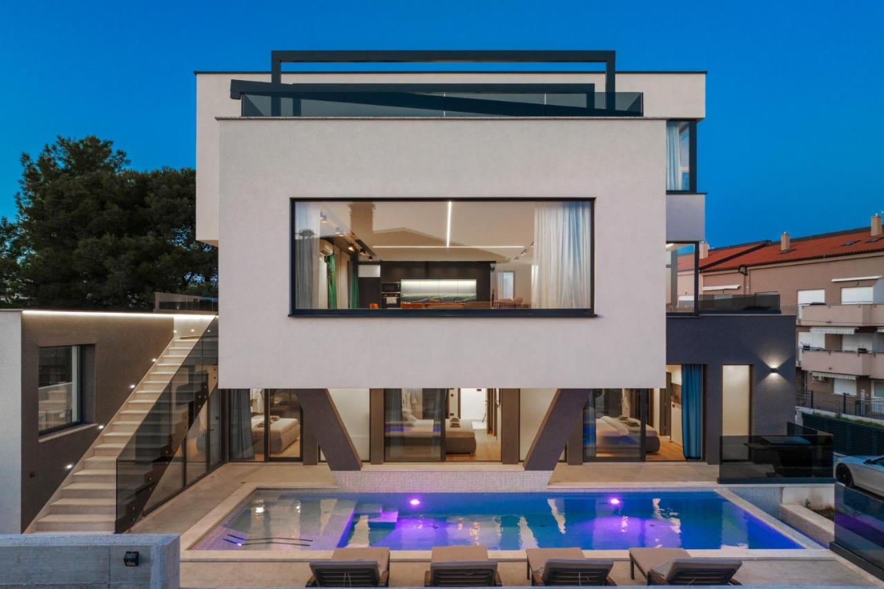 Luxus Villa Nerra in Medulin mit Meerblick - by Istrabook - B&B Medulin