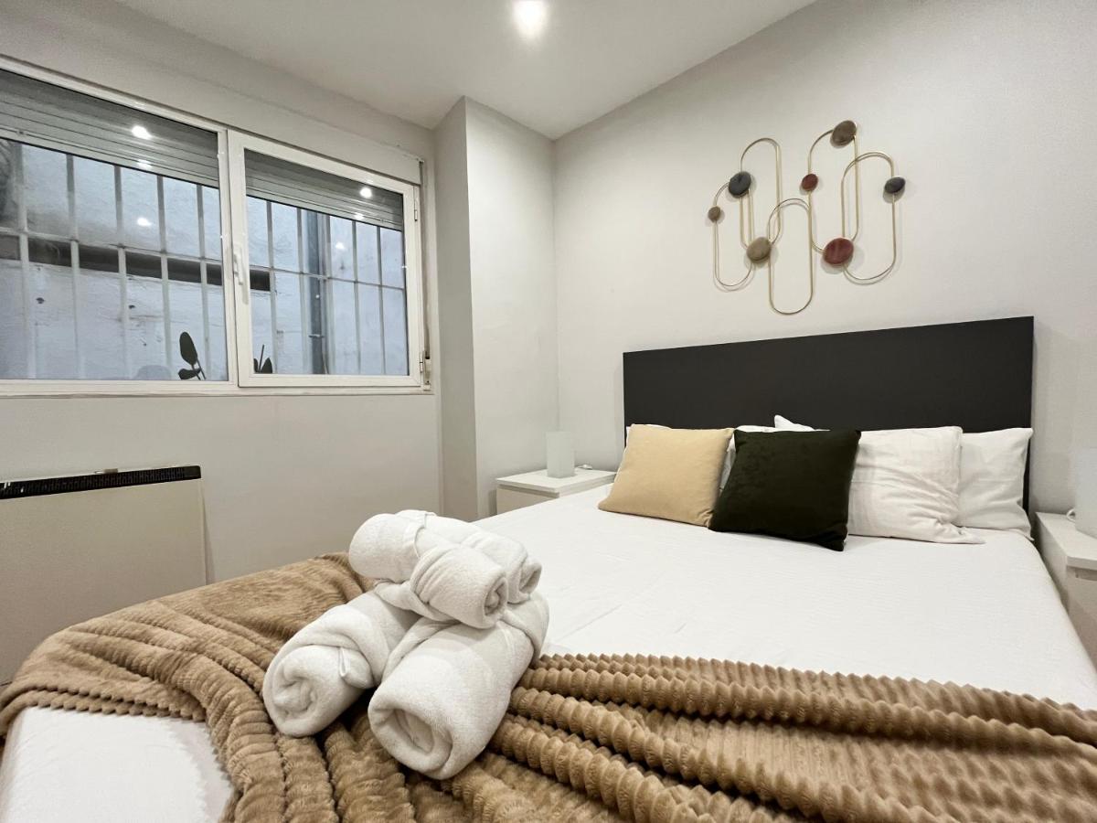 Superior One-Bedroom Apartment with Balcony