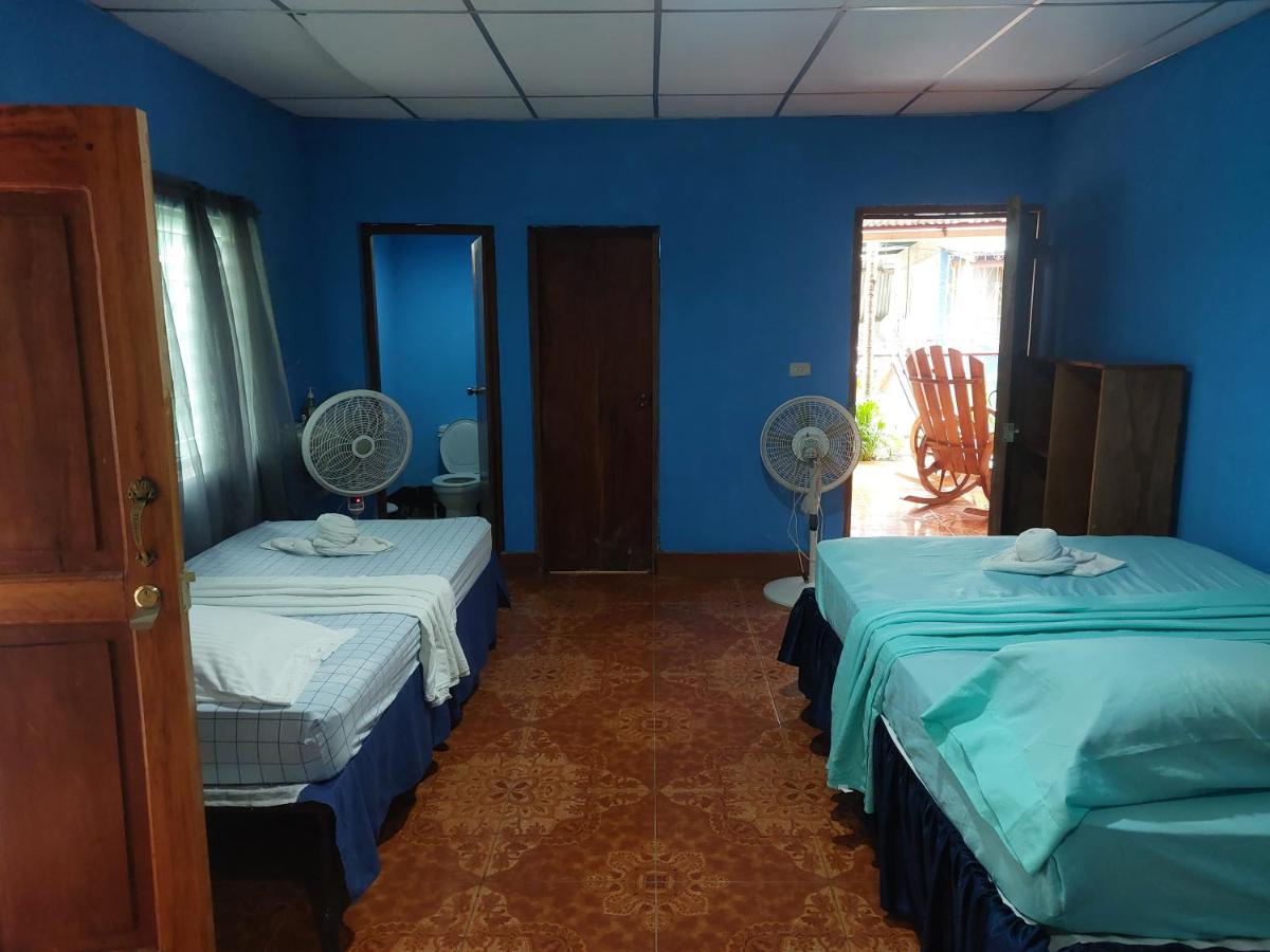 Camera Familiare con Bagno Privato