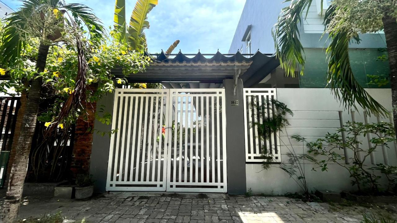 Danang Beach Pool Villa 4 Bedrooms - Free Airport Pickup - Chambres d’hôtes Đà Nẵng