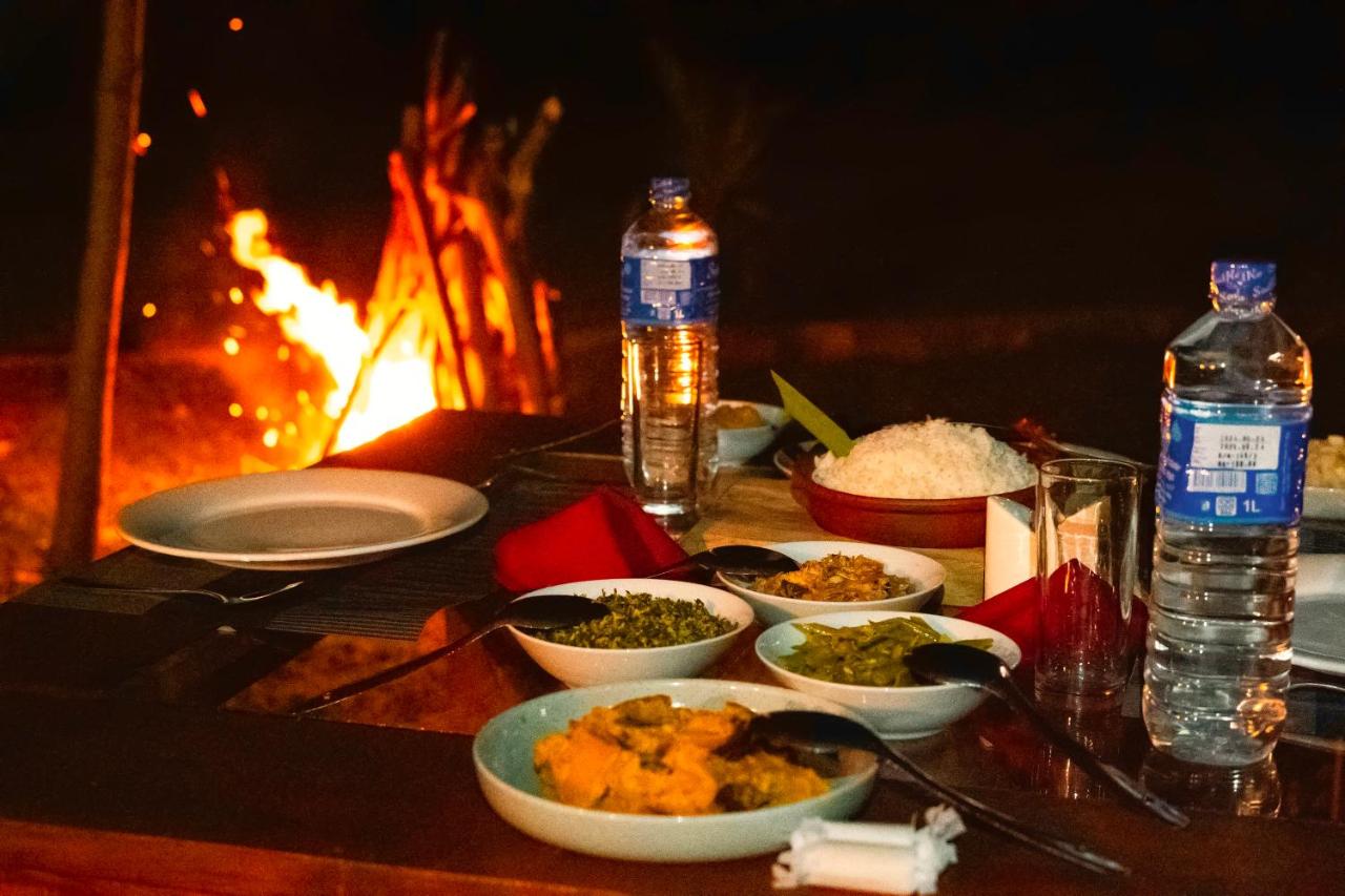 River paradise safari house - cooking class available - Ferienwohnung Udawalawa