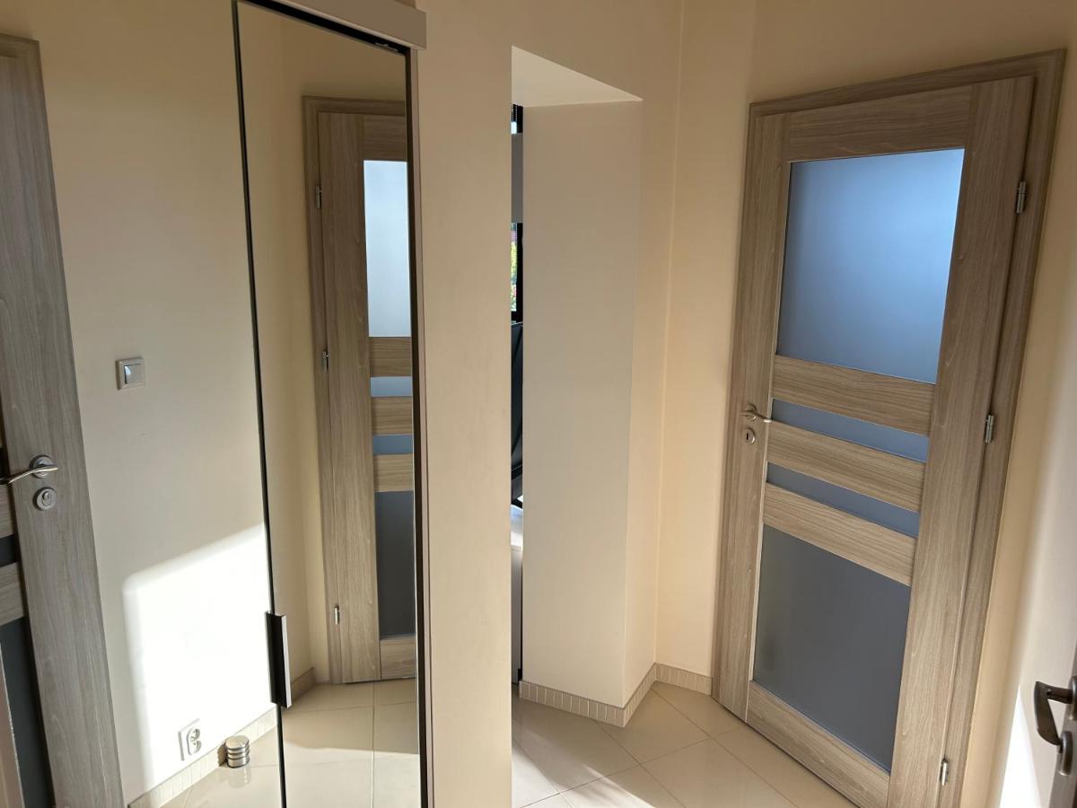 Apartament nad Jeziorem Długim - Artyleryjska 3N - B&B