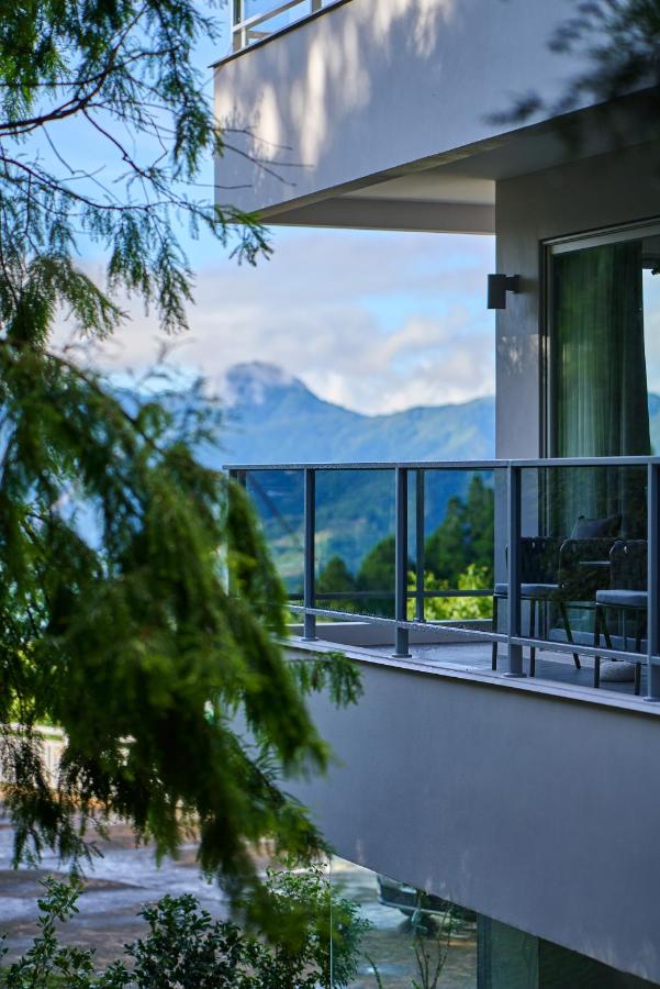 Twin Room with Mountain View
