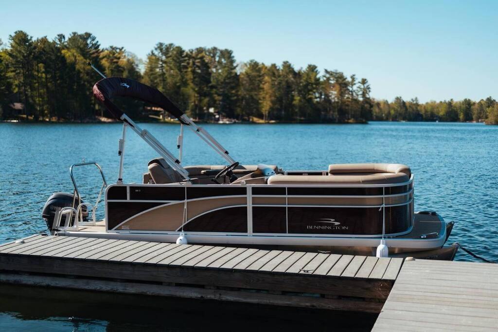 Spider Lake Escape Pontoon Rentals Sandy Beach - B&B