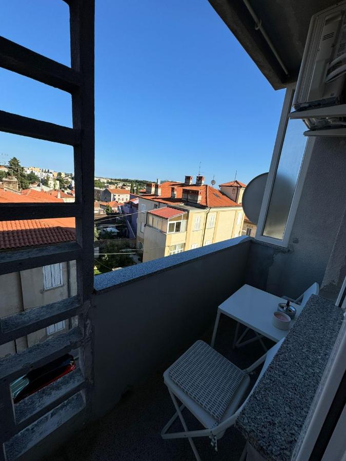Apartment Rea - Ferienwohnung Pula