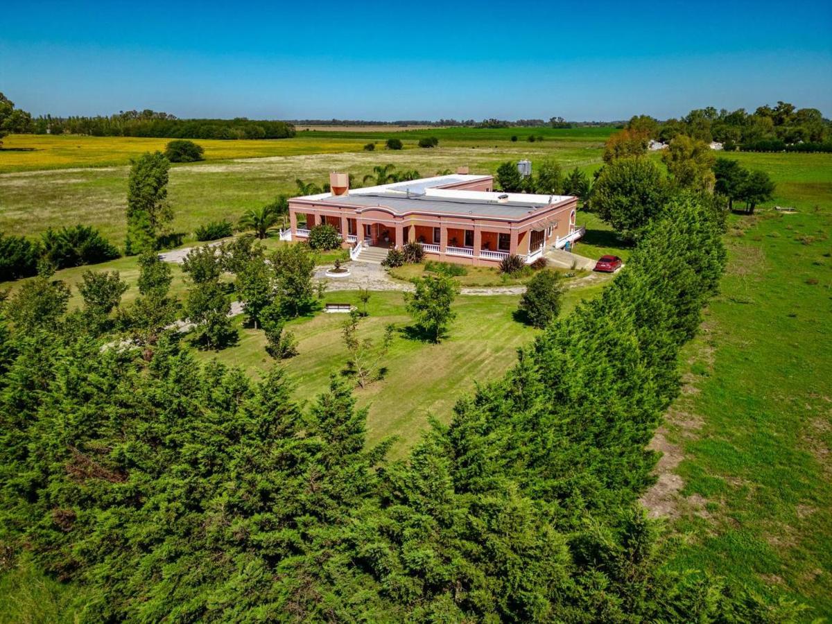 Estancia HOTEL LA ROSADITA - Bed and Breakfast San Andrés de Giles