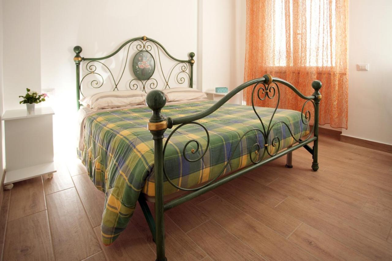 Apartment mit 3 Schlafzimmern und Balkon