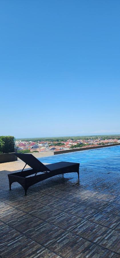 Bellvaroom, apartemen studio diatas mall - B&B
