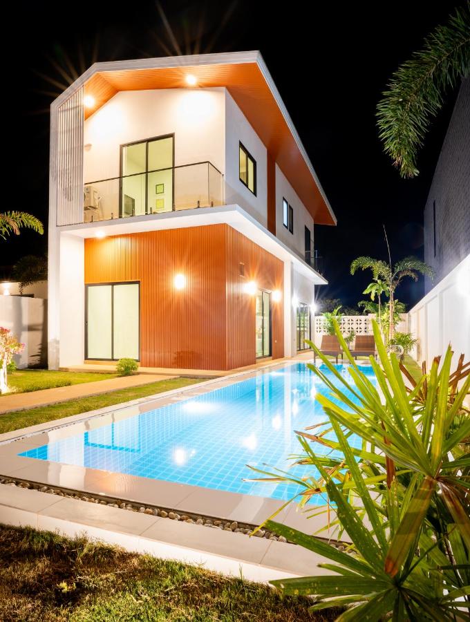 Krabi Private Pool Villa 1 by Belcarrra Spaces - B&B