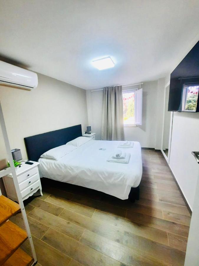Camera Familiare con Terrazza 