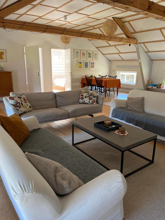 Fjällbacka, Karlshed Gård - B&B
