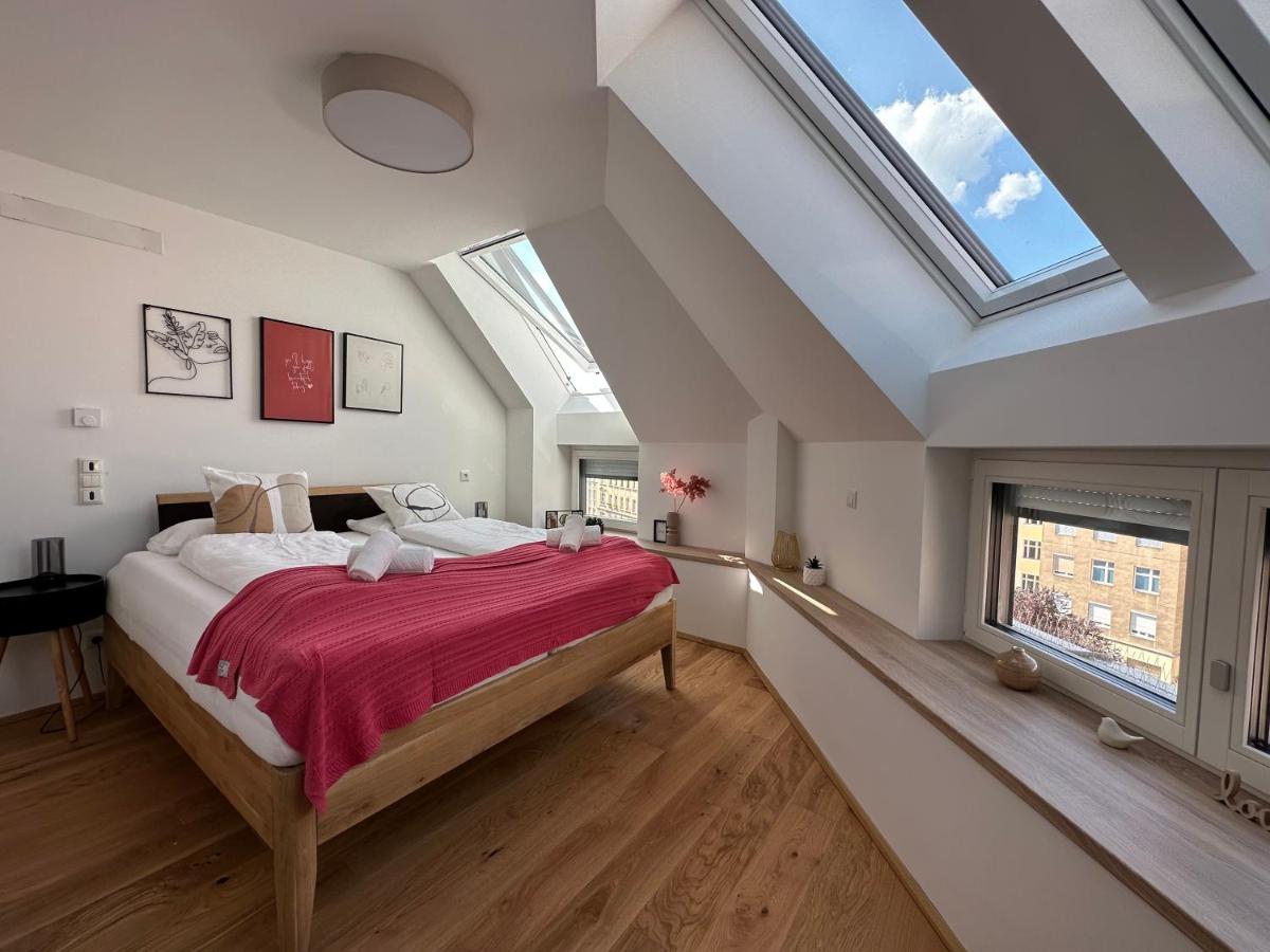 FeelHome-Ausblick-4 Gäste-WiFi-SmartTV - Ferienwohnung Wien
