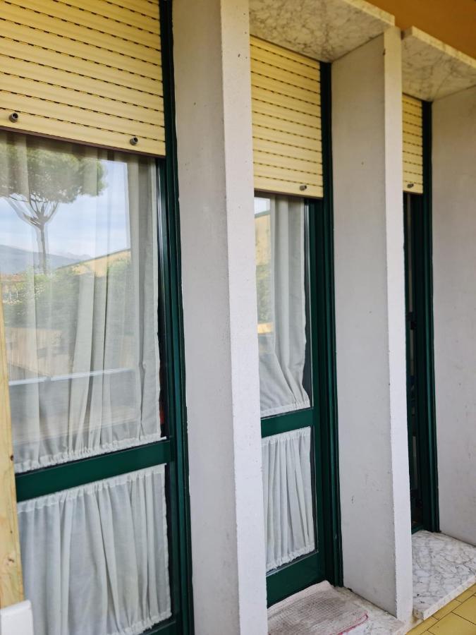 Allure - B&B Capanne-Prato-Cinquale