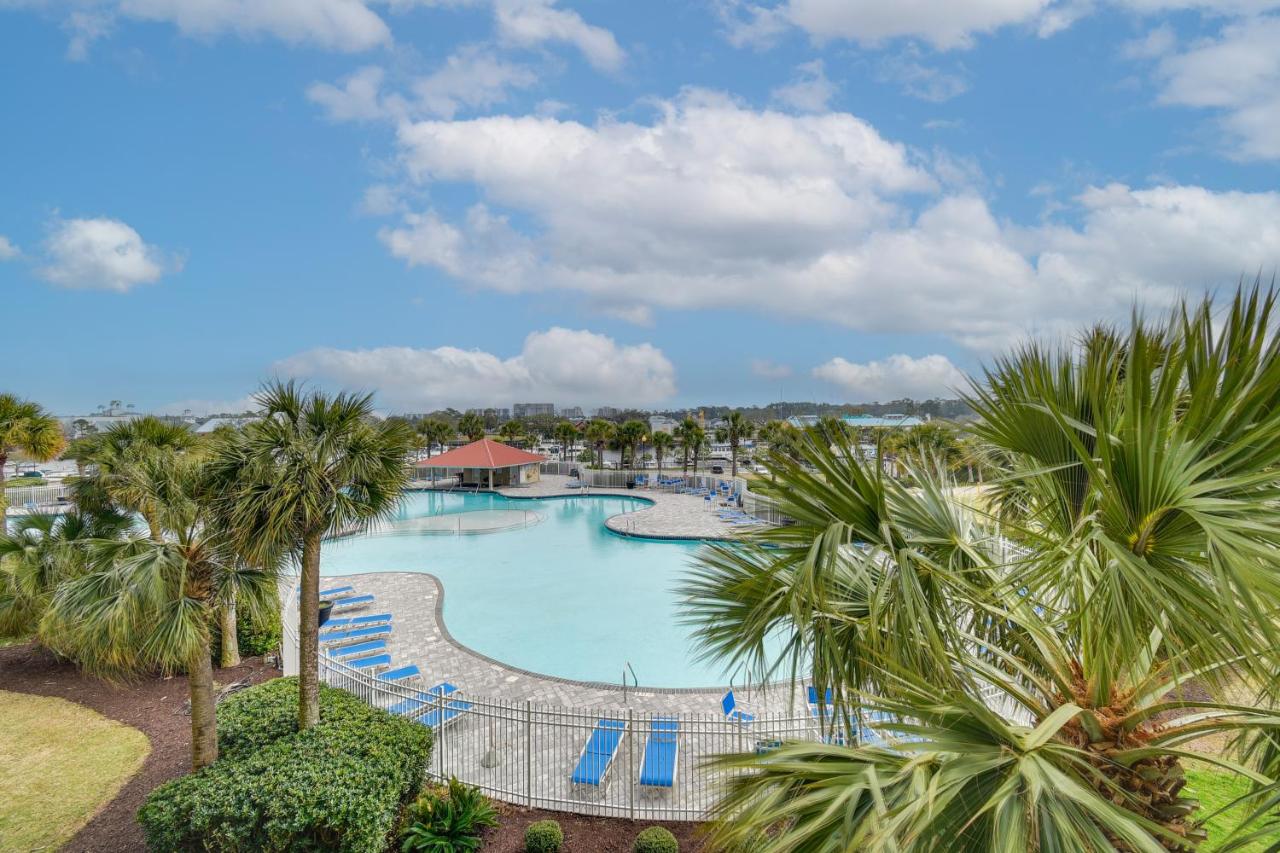 Barefoot Resort Condo about 2 Mi to Beach Access! - B&B