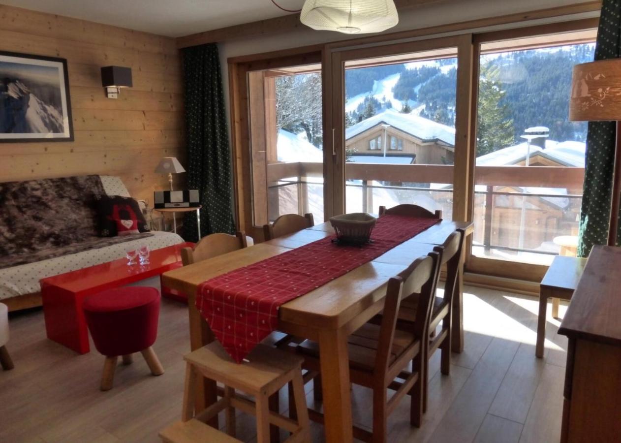 Résidence Trois Marches Bat C - Joli appartement rénové avec une belle vue, proche du télésiège du morel et de l'arrêt de bus MAE-1778 - B&B Les Allues
