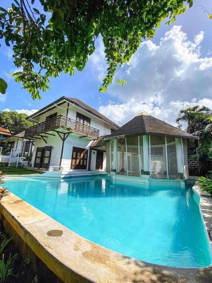 Kavanah Suites Tagaytay-Villa 3 - Chambres d’hôtes