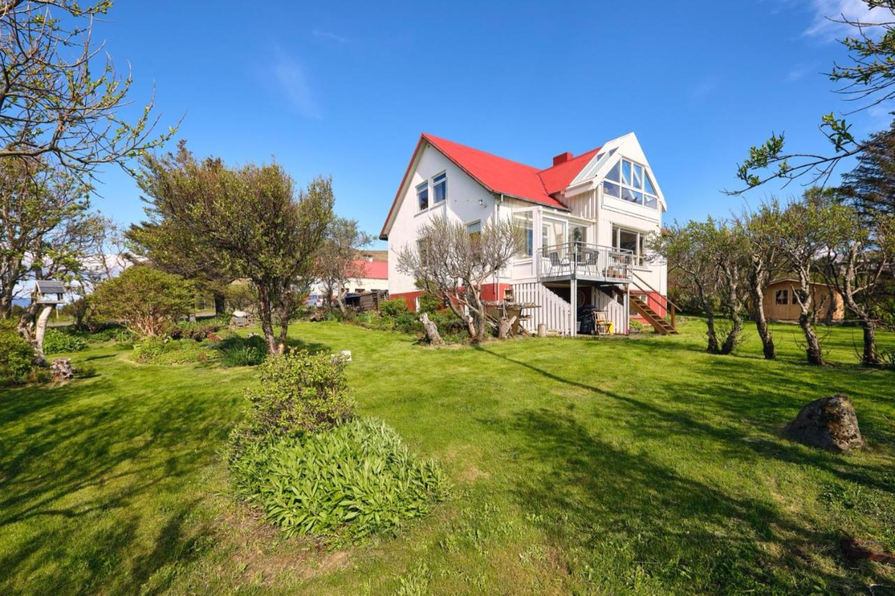 Kidafell Farmhouse - B&B