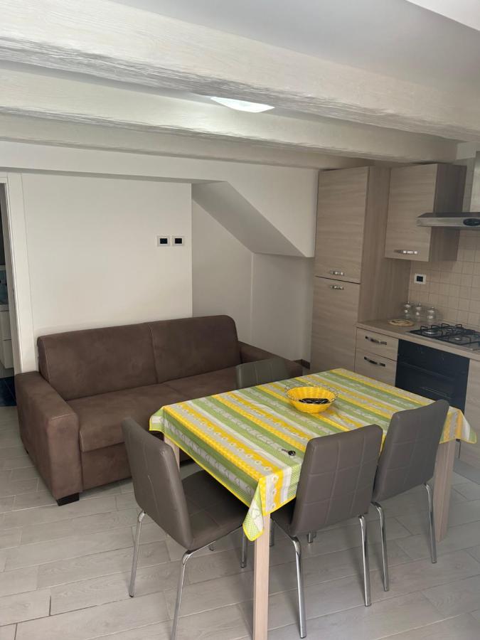 Apartamento de 2 dormitorios - Sótano 