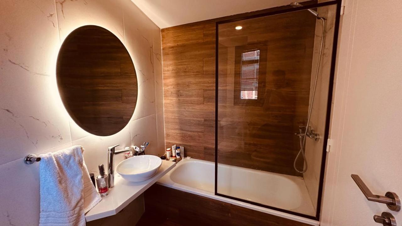 Moderno e increíble departamento en la mejor zona de Palermo sobre la Avenida Alvarez Thomas 2 - B&B