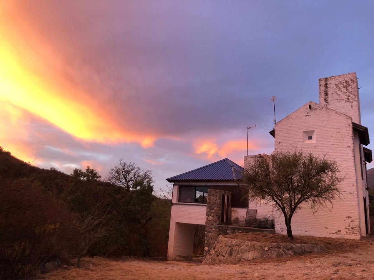 Púrpura Atardecer Hermosa casa de montaña - Chambres d’hôtes San Javier