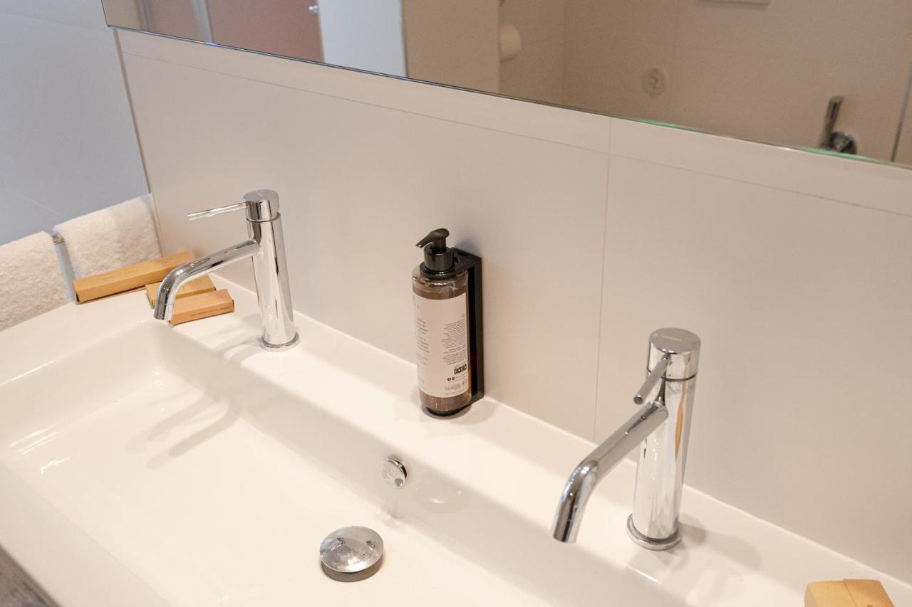 Deluxe Suite with Spa Bath
