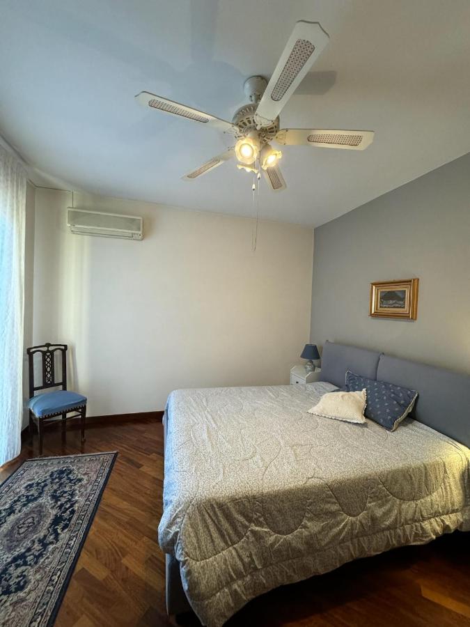 Queen Room with Garden View