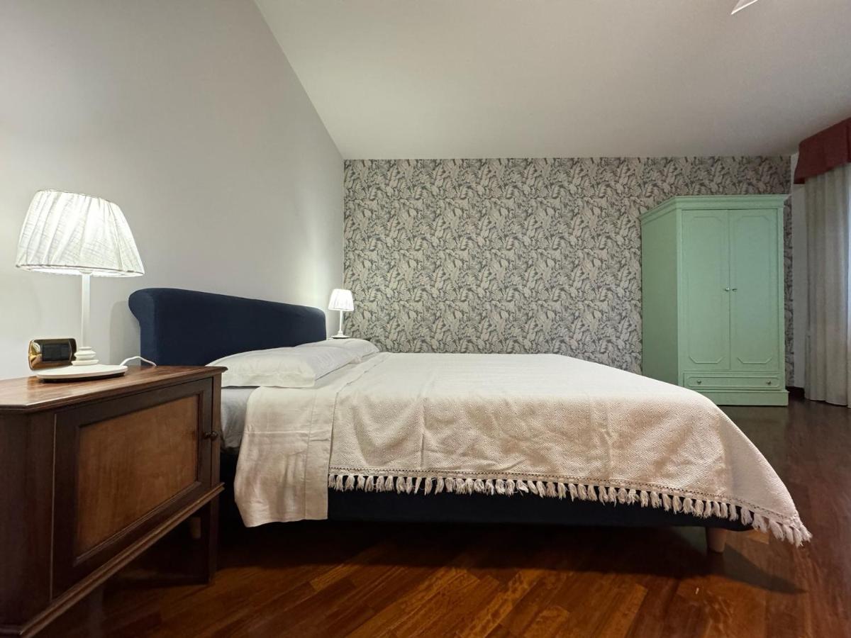 King Room with Garden View
