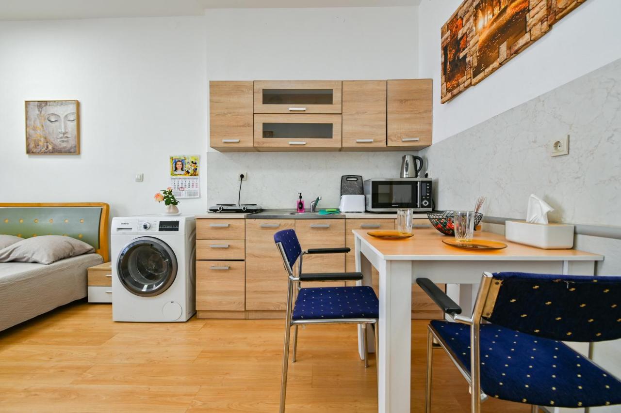 Cozy apartment in central Sofia - B&B