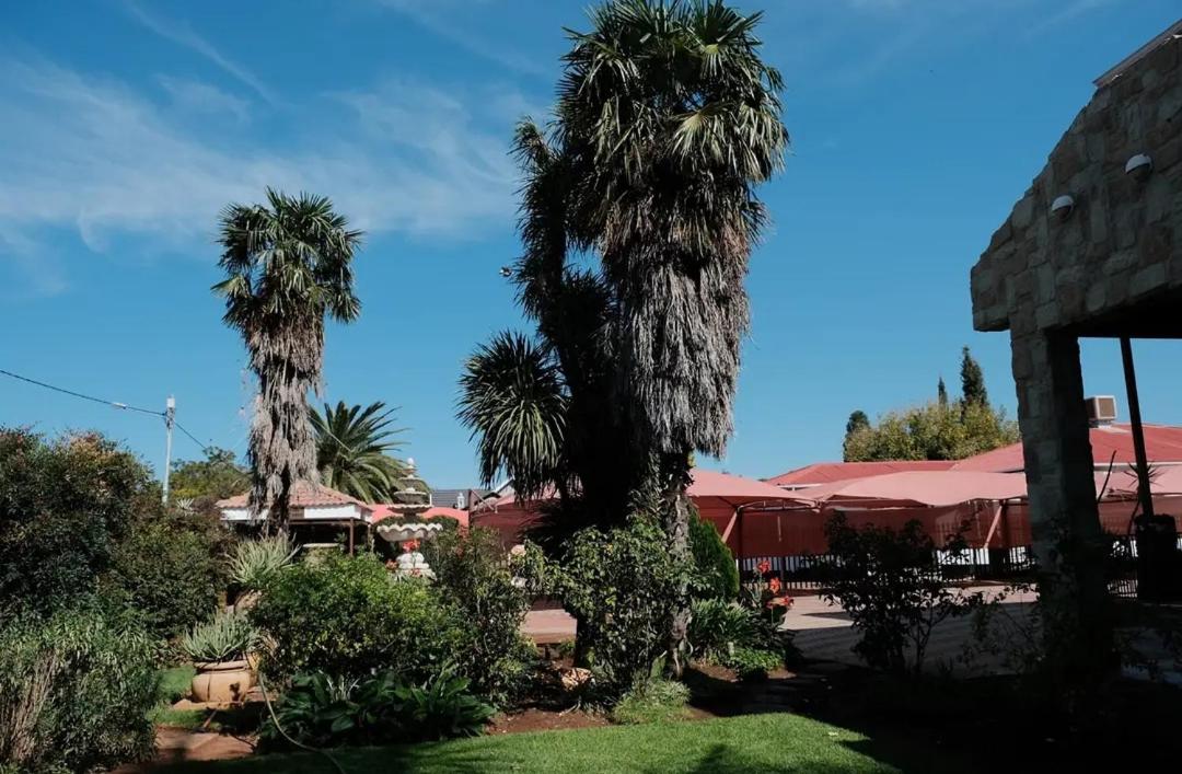 Foundation Stones Lodge Potch - Bed and Breakfast