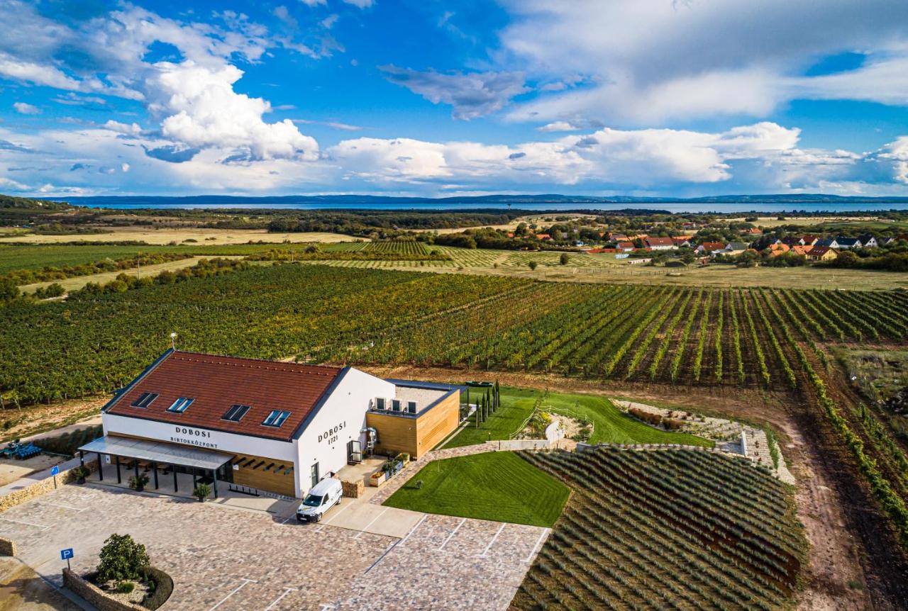 Dobosi Birtokközpont - B&B