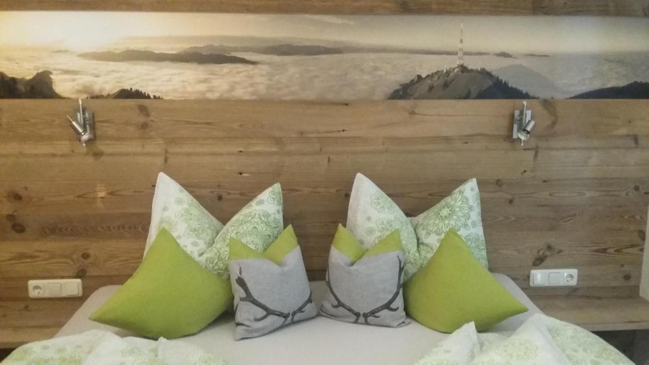 Apartment mit 2 Schlafzimmern und Balkon