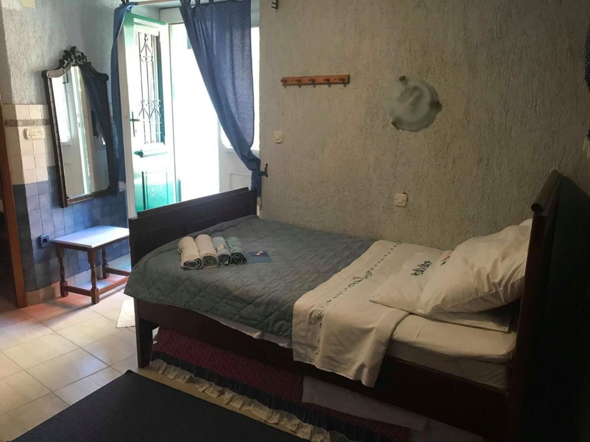 Single Room with Garden View