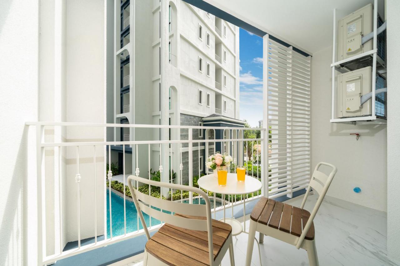 Appartement met Uitzicht op het Zwembad