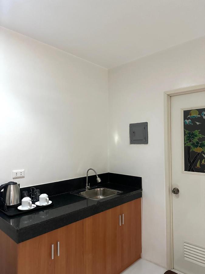 Calasiao Standard Room 2PAX - B&B