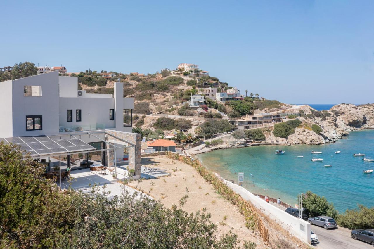 Theasea beachfront luxury residence - Bed and Breakfast Lygaria