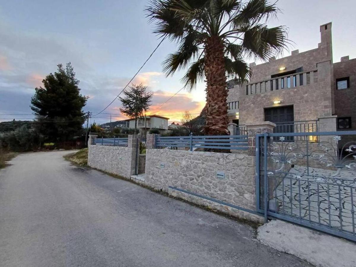 Villa Korilli - B&B