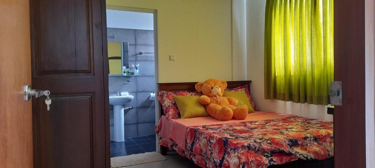 Oval View Residencies, Colombo - B&B
