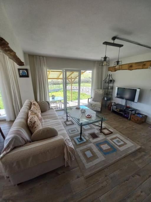 Assos Taş Ev 2 oda salon mutfak Denize yakın Bahçe Veranda - B&B Ayvacık